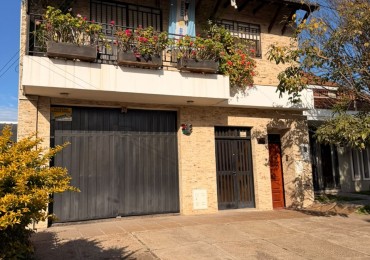 Vivienda c/salon comercial 