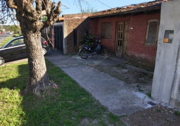 Casa a Reciclar zona Blas Parera y Alte Brown